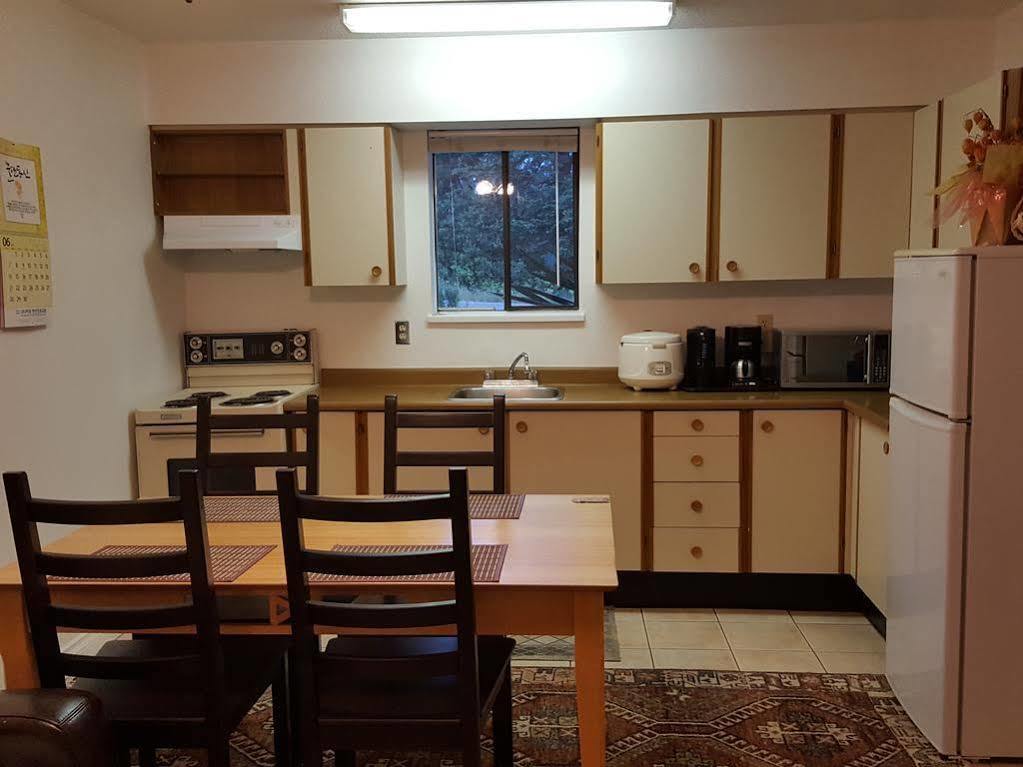 Croft Inn Motel Crofton Екстер'єр фото