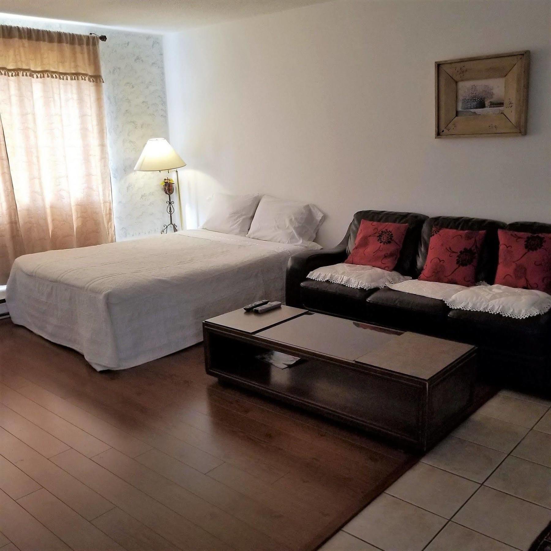 Croft Inn Motel Crofton Екстер'єр фото